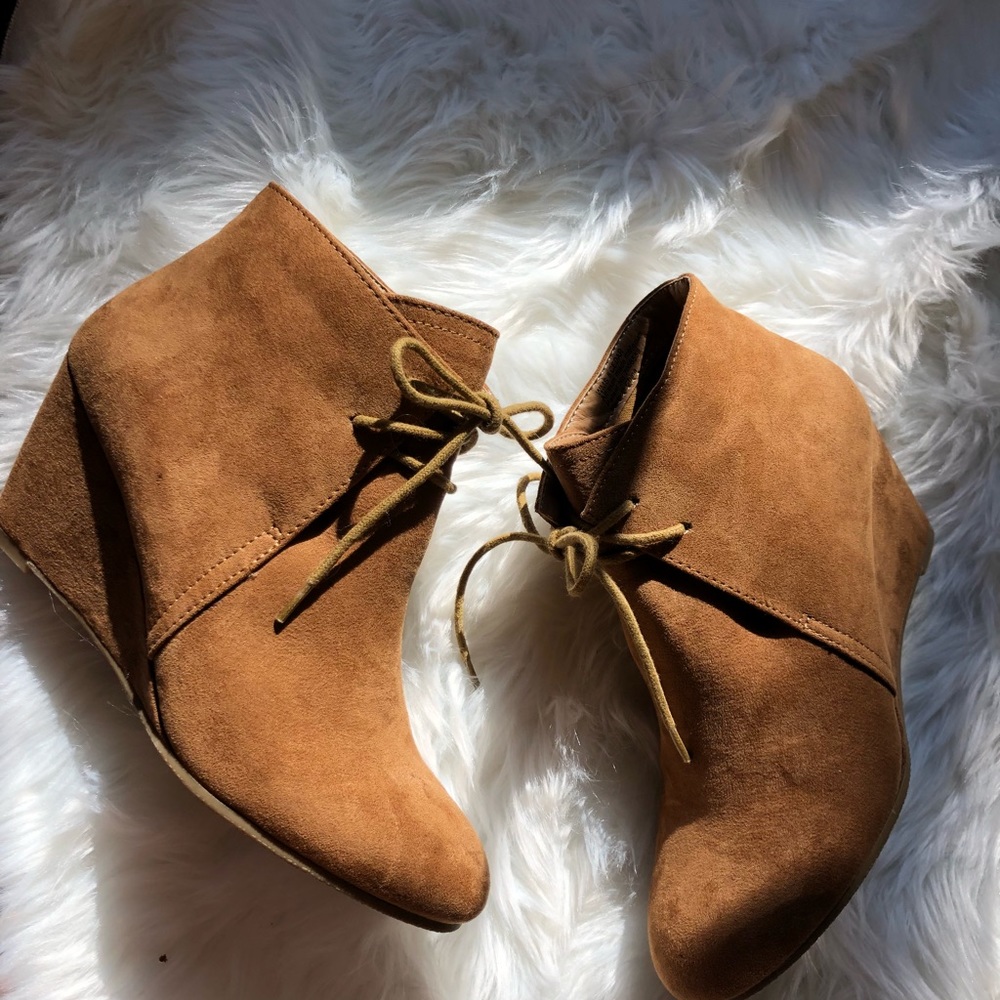 Lace-up Booties Size 8